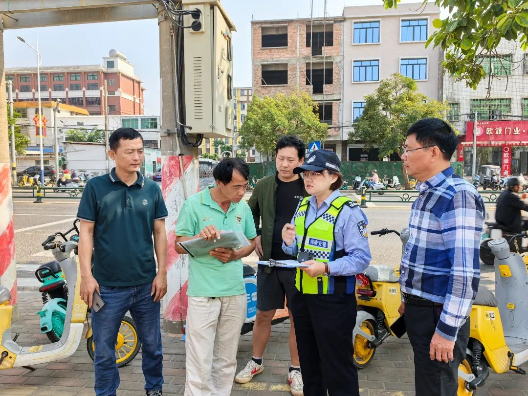 定安公安交警嚴把校車安全關，筑牢學生“安全路”！