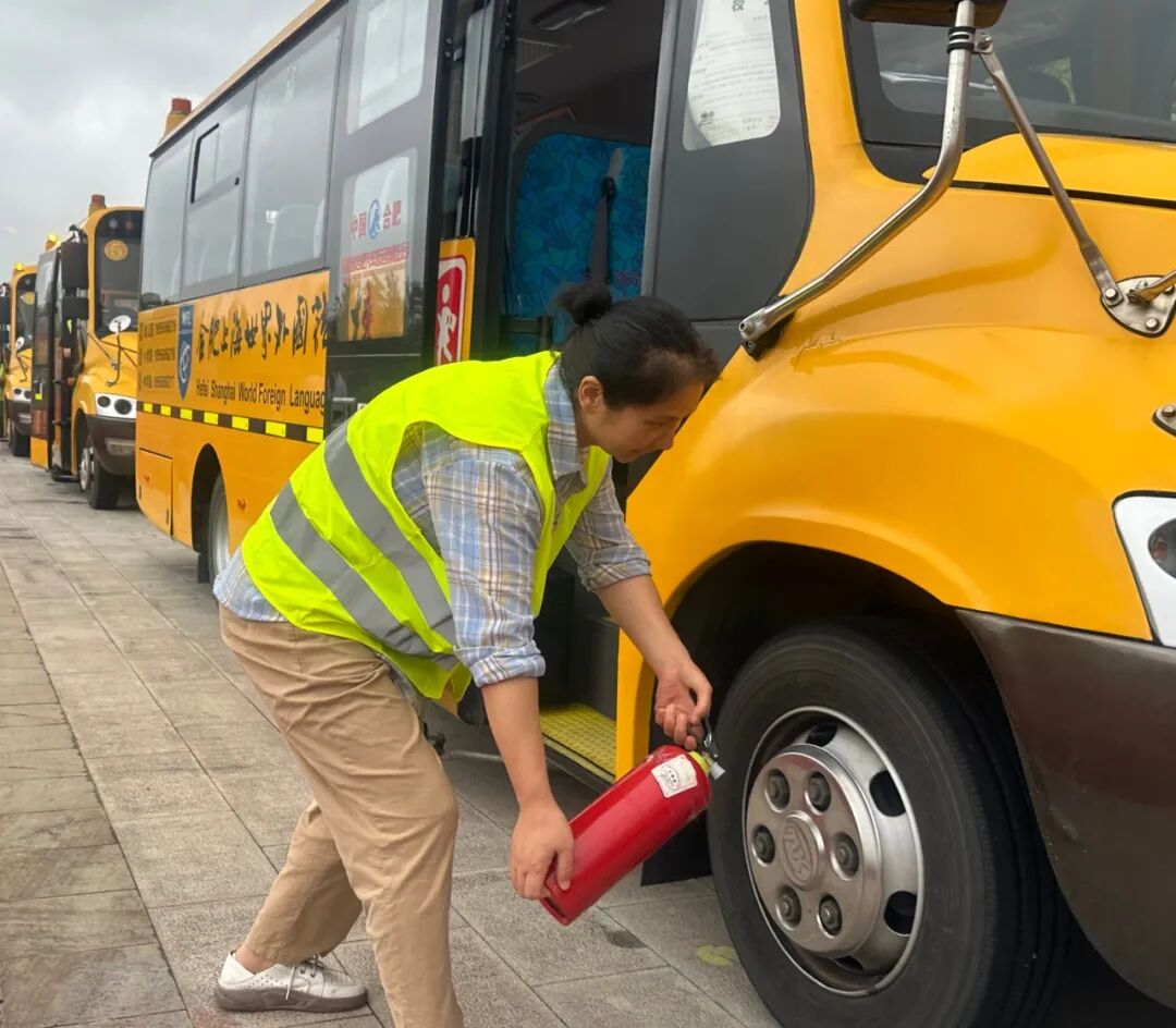 校車演練丨生命無彩排,防患于未然 校車演練丨生命無彩排,防患于未然