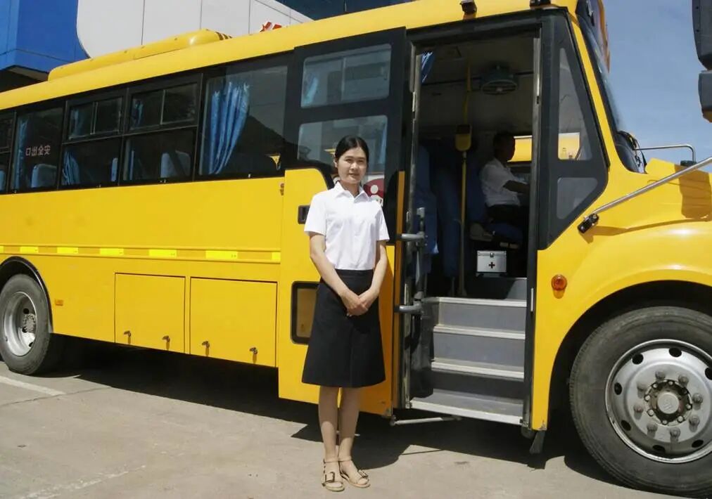 為奔跑護航，為安全加油！翔飛校車全程守護臨馬！