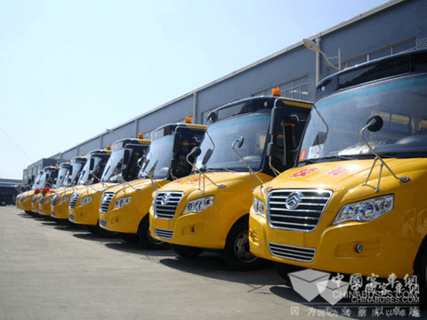 2018安全校車上佳選擇，你更鐘意哪一家?