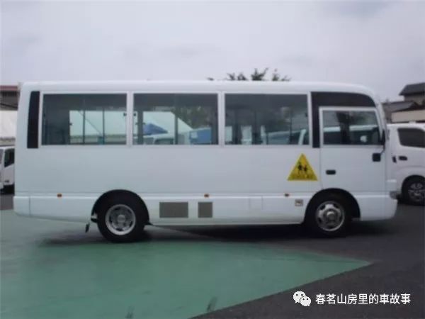 日本的幼兒園校車是什么樣的？