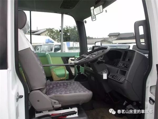 日本的幼兒園校車是什么樣的？