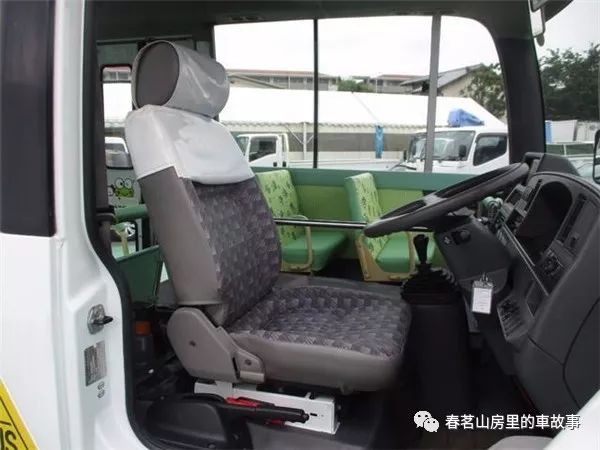 日本的幼兒園校車是什么樣的？
