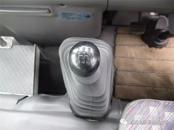 日本的幼兒園校車是什么樣的？