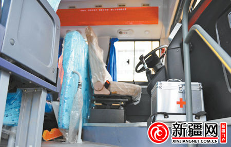 首府三所偏遠學校獲贈校車