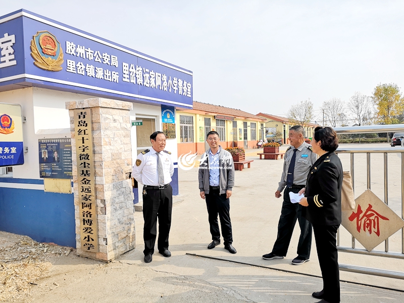 膠州校車(chē)再添新線路 36所鄉(xiāng)村小學(xué)有了專(zhuān)車(chē)
