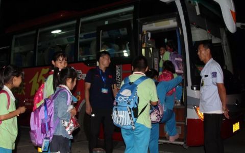 北京平谷開17條安全校車線路 覆蓋6所農(nóng)村學校