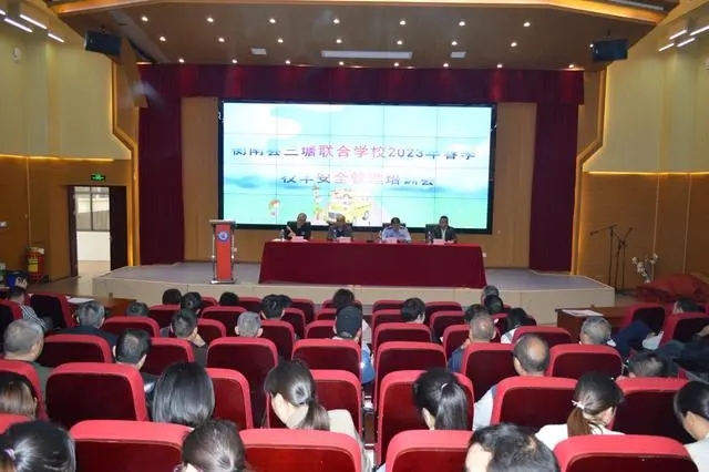 守校車管理底線，護學生生命安全