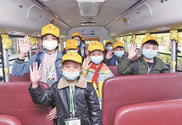 不一樣的開學季，更安心的上學路！長鼻子校車為學生安全復學加碼~